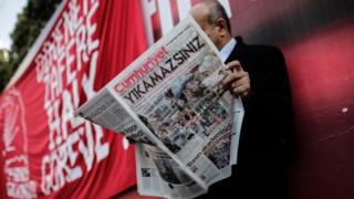 Cumhuriyet waxa loo haystaa in ay tahay jariidada keliya ee madaxa banaan ee ka jirta haatan Turkiga
