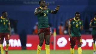 Michael Ngadeu-Ngadjui (bras levés) a ouvert le score de la demi-finale Cameroun-Ghana.