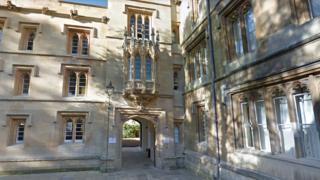 Pembroke College
