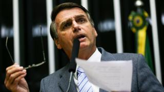Jair Bolsonaro em discurso como deputado, na Câmara