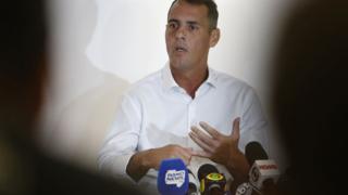 Marcello Siciliano dá entrevista