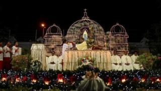 Misa perayaan Natal di Dubai, Uni Emirat Arab.