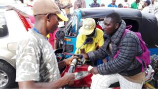 N'ahandi mi bice vy'igihugu haravugwa icibazo c'ibitoro