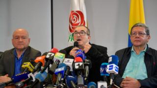 Timochenko se desmarca de Iván Márquez.