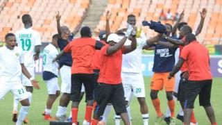 Wachezaji wa Kariobangi Sharks wakisherekea ushindi wao