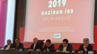 parti meclisi toplantısından bir kare