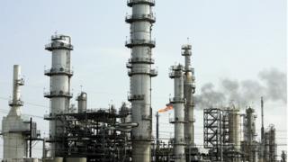 Oil Price Stabilises After Earlier Losses - BBC News