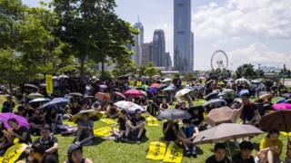 示威者集會「遍地開花」