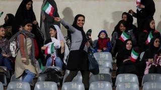 تماشاگران زن