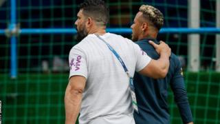 Neymar akiondoka katika mazoezi