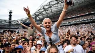 People attend the Fire Fight Australia bushfire relief concert