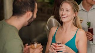 هل حقا هناك "حب من أول نظرة"؟