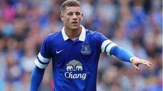 Hatma ya kiungo wa Everton Ross Barkley, 23, iko mashakani baada ya mchezaji huyo kuachwa katika kikosi kilichokwenda Tanzania.