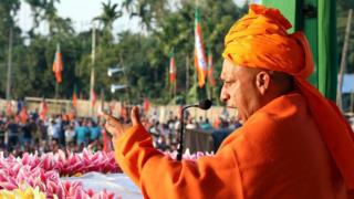 योगी आदित्यनाथ