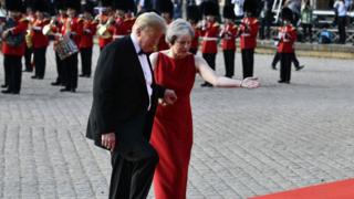 Trump và May