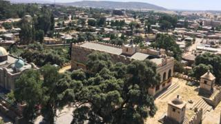 ኣክሱም