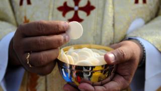 Katolik, roti komuni