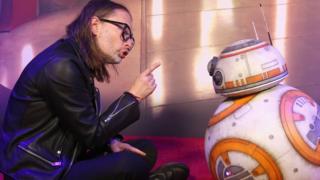 Thom Yorke and BB8