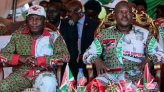 Burundis incumbent president Pierre Nkurunziza (R) and Evariste Ndayishimiye, presidential candidate of the ruling party CNDD-FDD