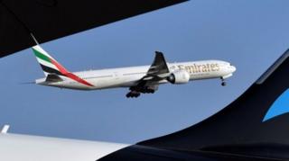 Emirates uçağı