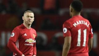 Wayne Rooney da Anthony Martial