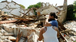 Casa destruida en Unión Hidalgo.