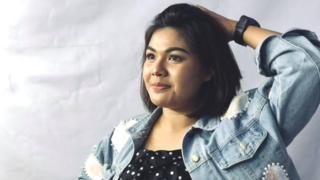 အဆိုတော်အေသင်ချိုဆွေ
