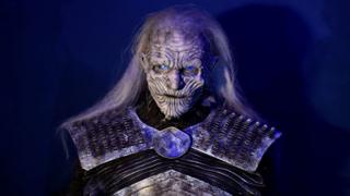 Ator vestido como White Walker, um dos personagens de Game of Thrones