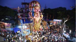 ఖైరతాబాద్ వినాయకుడు