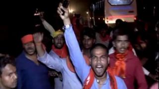आगरा में प्रदर्शन