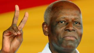 Prezida Jose Eduardo dos Santos mu 2008