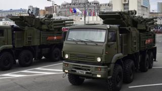 ракетно-пушечне комплексы "Панцирь-С"