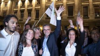 Bourdeaux belediye başkanlığını Yeşil aday Pierre Hurmic kazandı