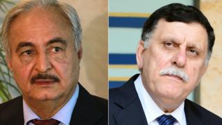 Abaanduulaha milateriga Liibiya Khalifa Haftar (bidix) iyo Ra'iisul Wasaaraha dowladda ay baritaarto Qaramada Midoobay Fayez al-Sarraj (midig) oo ku kulmay magaalada Paris