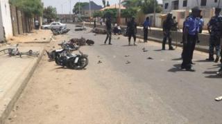 Magoya bayan Shekarau din dai sun bar mashuna da takalmarsu bayan 'yan sanda sun tarwatse su