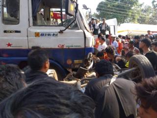 အသက်ရှင်လျက်ပိတ်မိနေတဲ့ ကလေးကို ခက်ခက်ခဲခဲ ကယ်ခဲ့ရတယ်လိုဆို