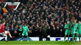 Zlatan Ibrahimovic a lokacin da ya ci kwallon farko