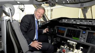 Bjørn Kjos dentro de Dreamliner