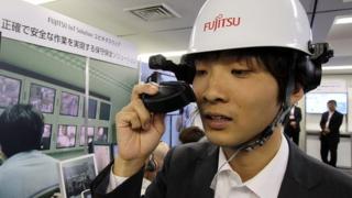 Fujitsu engineer