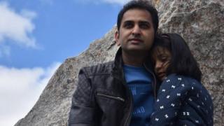 سہیل شاہد اپنی بیٹی کے ہمراہ
