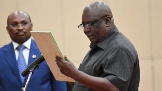Waziri Kangi Lugola