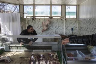 Gümrü'deki bir kasap dükkanı