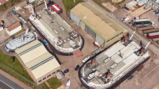 The two cross-Channel hovercraft