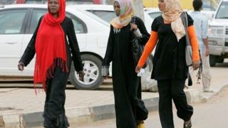Wanawake waliovaa suruari wakamatwa Sudan