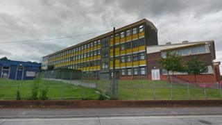 ysgol plasmawr