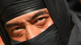 un ninja en un festival de Hong Kong.