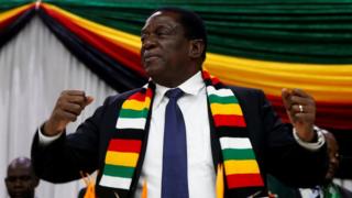 Madaxweynaha Zimbabwe Emerson Manangagwa