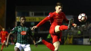 Ben Woodburn a wasan Liverpool da Plymouth Argyle