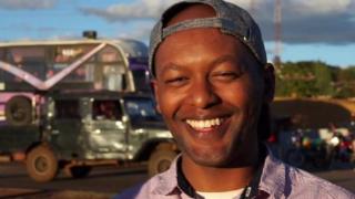 Dargaggeessa koflaa jiru, Marsabit