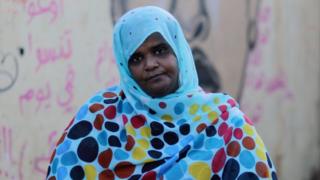 أحلام خضر - السودانية التي فقدت ابنها في ٢٠١٣